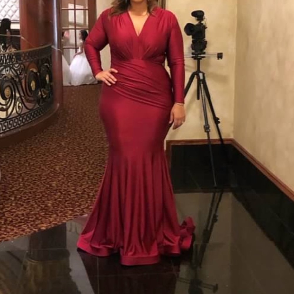 Jessica Angel Mermaid Dress gown 325